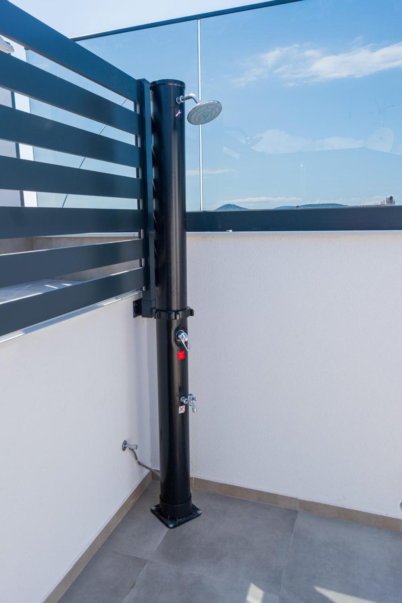 Three-Bedroom Premium Holiday Home Atmosfera With Private Pool&Sauna Vodice Exterior foto