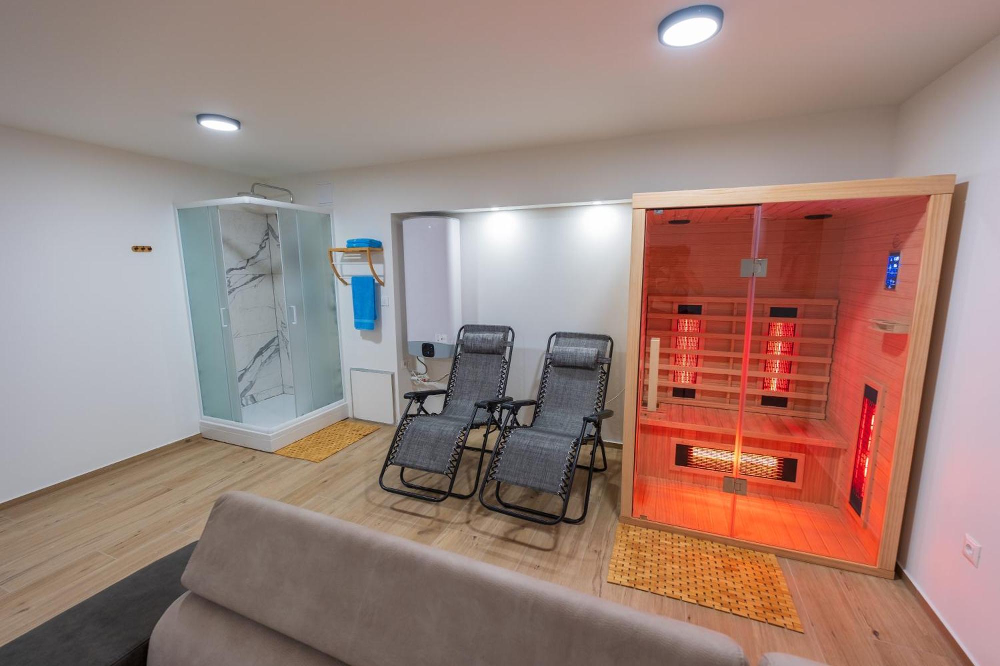 Three-Bedroom Premium Holiday Home Atmosfera With Private Pool&Sauna Vodice Exterior foto